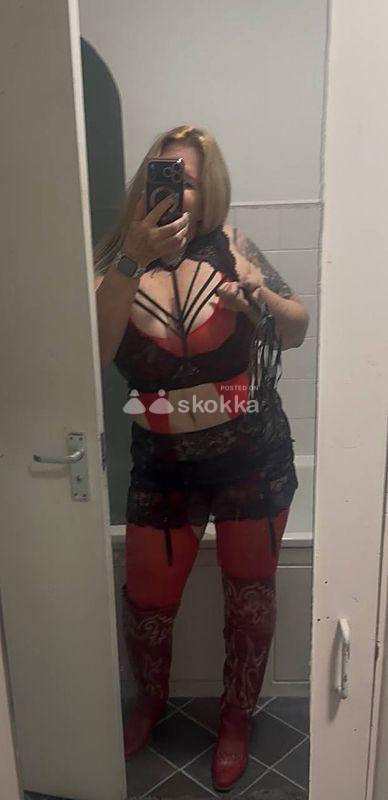 La Brasilena | Damas de compañía, escorts y sexo en Santa Cruz