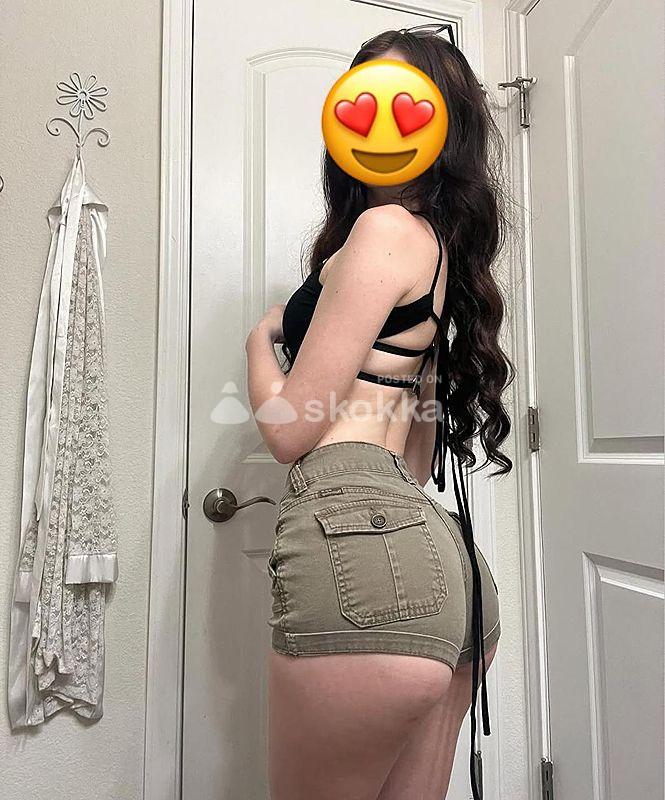 Hermosa jovencita servicio completo tengo departamento privado para nosotros dos con estacionamiento | Damas de compañía, escorts y sexo en Santa Cruz