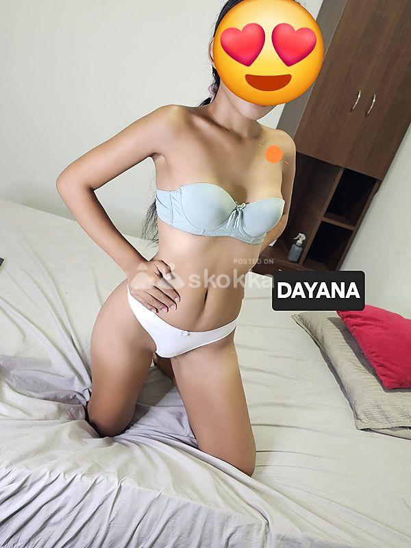 Iniciante hoy nuevita bien caliente Ven y dame la oportunidad de demostrarte que soy lo mejor de la pagina | Damas de compañía, escorts y sexo en Santa Cruz