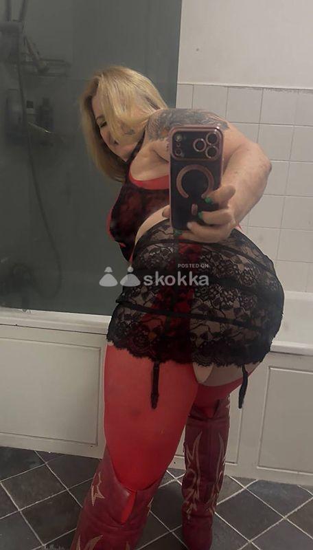 La Brasilena | Damas de compañía, escorts y sexo en Santa Cruz