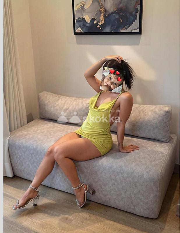 Jovencitade 22 anos independiente astrip porno Susana te ofrece los 3 servicios completos | Damas de compañía, escorts y sexo en La Paz