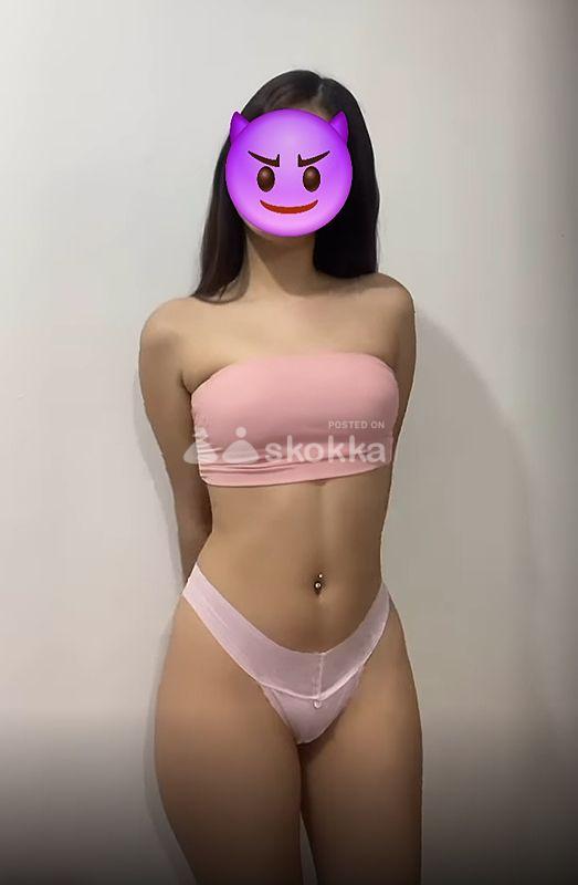 18 anos / flaquita blanquita nalgona hago salidas a moteles y airbnb y hago videollamadas | Damas de compañía, escorts y sexo en Santa Cruz